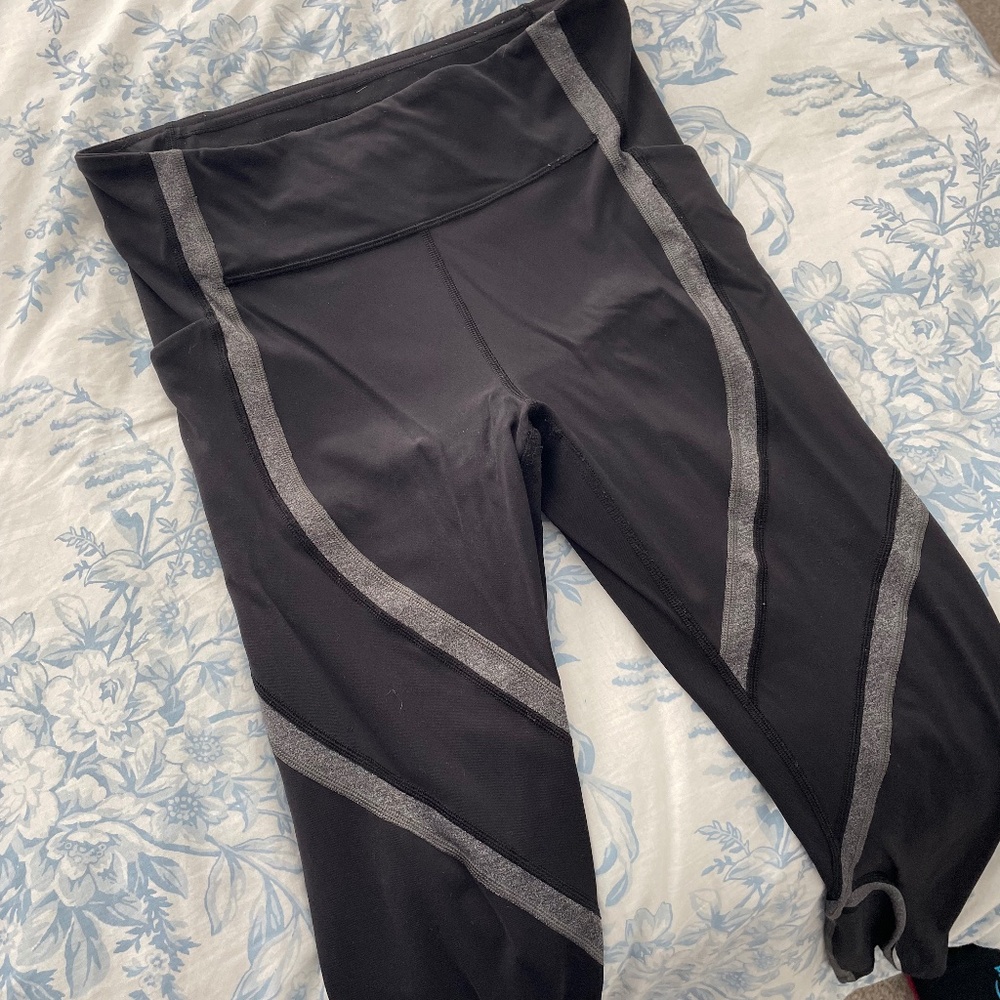 Black LuluLemon Leggings